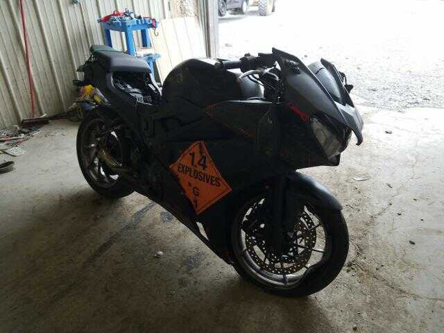 Honda VFR800F (INTERCEPTOR)