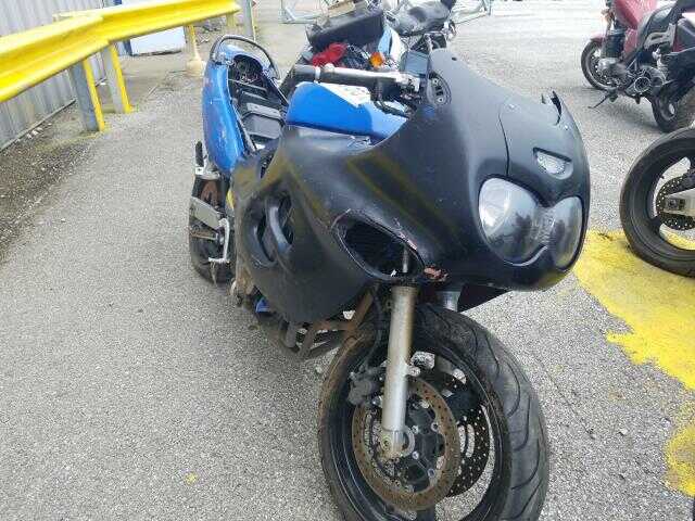 Suzuki GSX600F