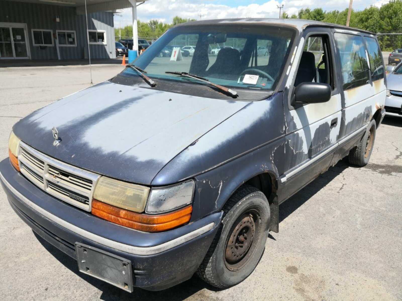 Dodge Caravan