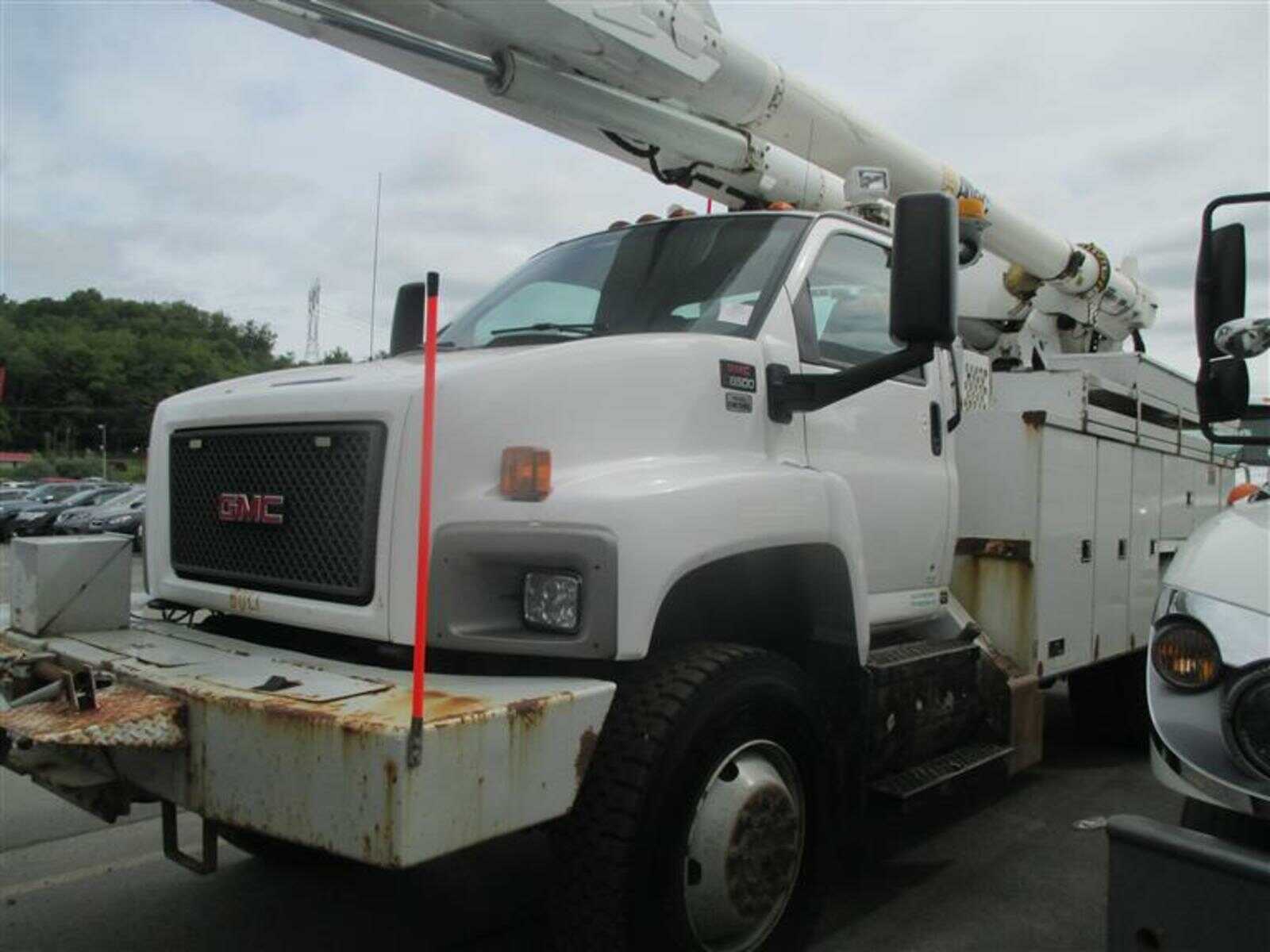 GMC C8