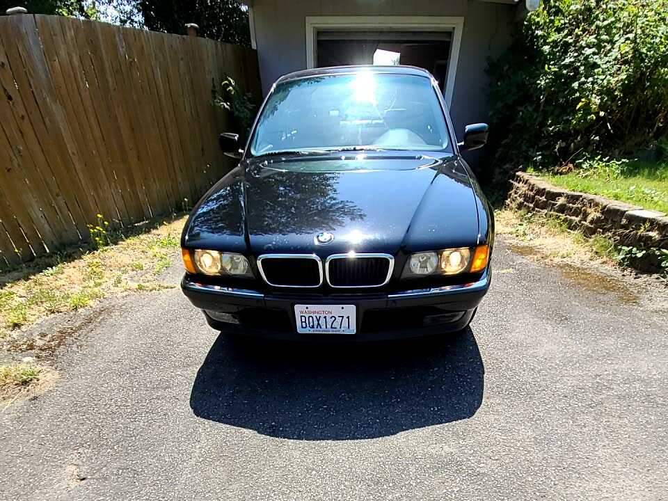 BMW 740Li