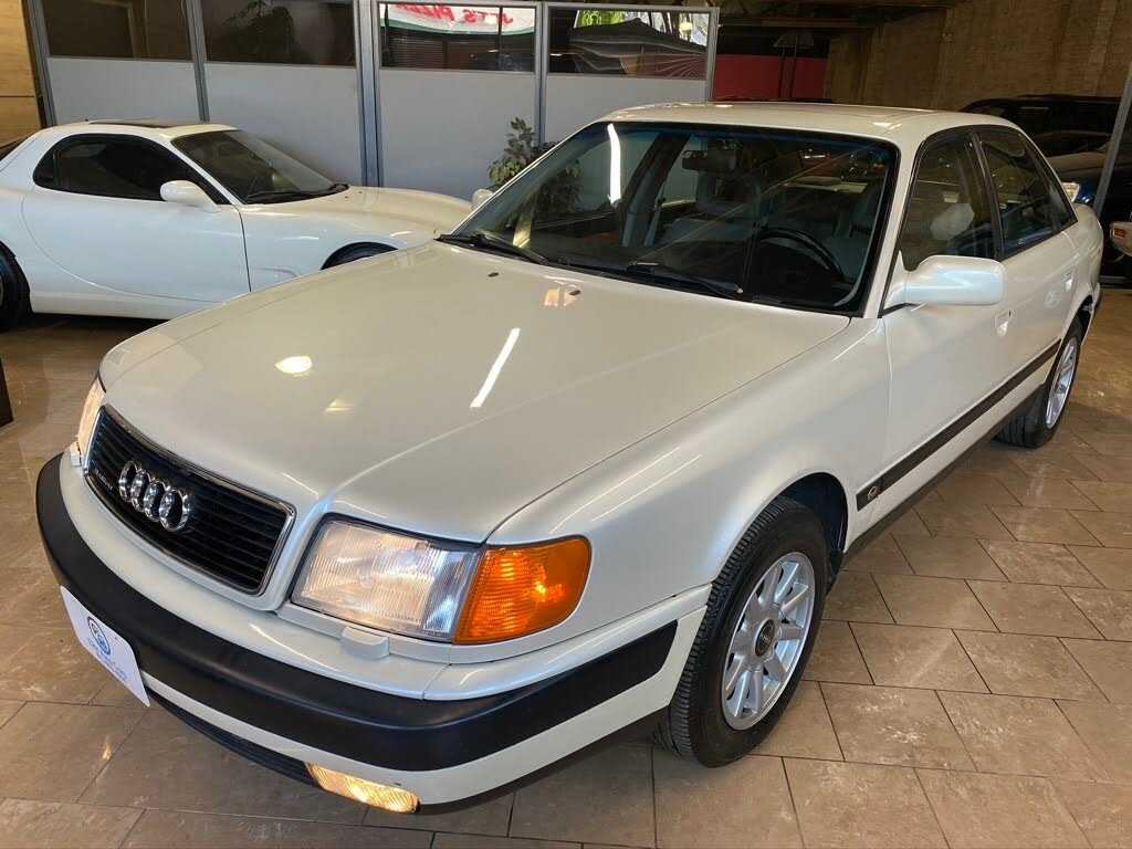 Audi 100