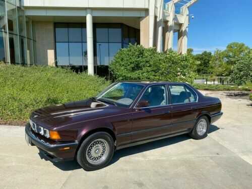 BMW 740i