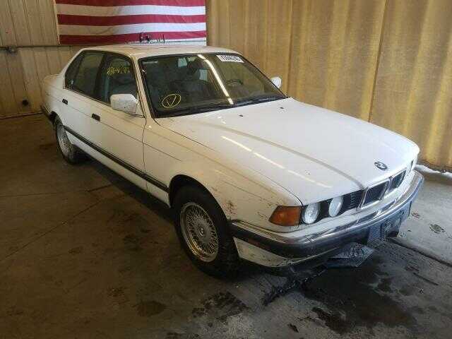 BMW 740i