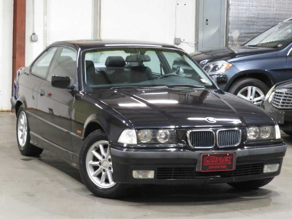 BMW 328iS