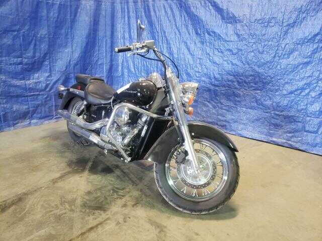 Honda VT750 (Shadow Aero)