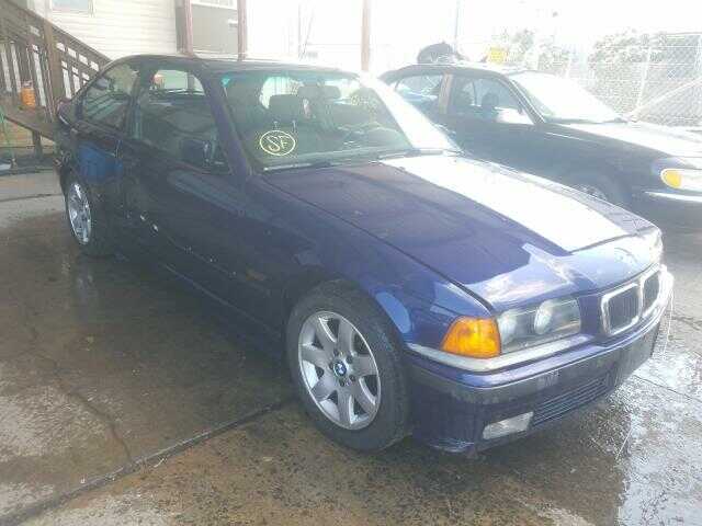 BMW 318ti