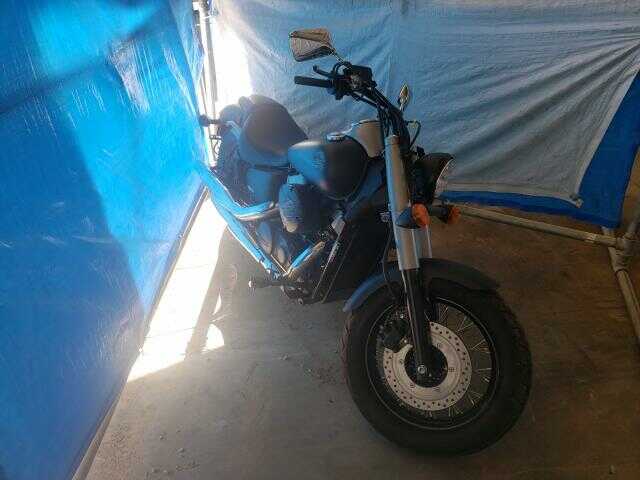 Honda VT750 (Shadow Phantom)