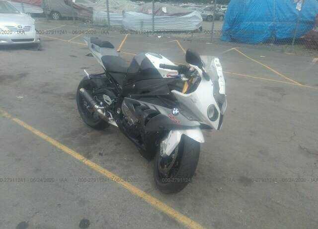 BMW S 1000 RR