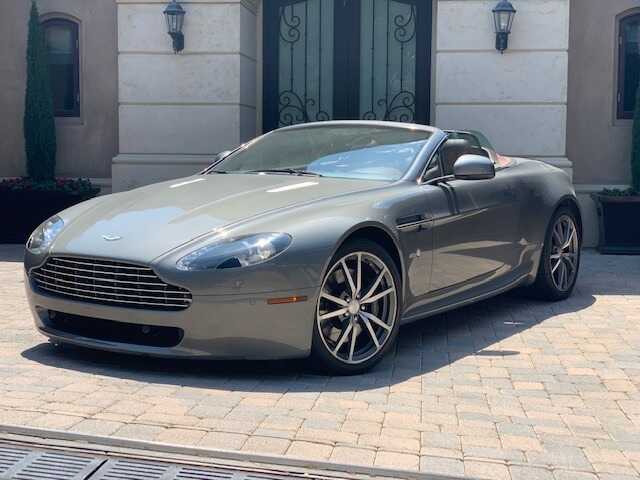 Aston Martin V8 Vantage
