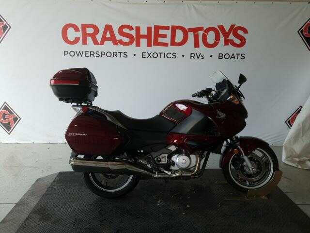 Honda NT700VA/NT700V