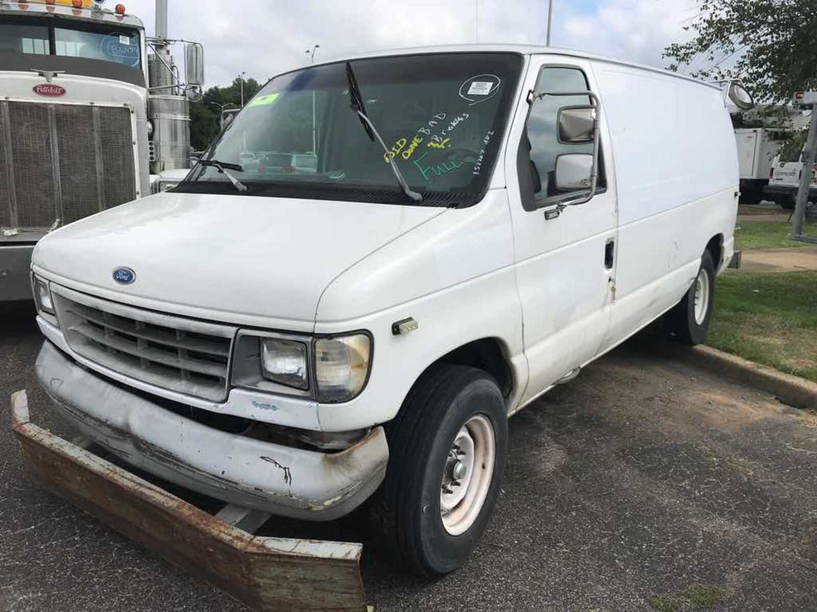 Ford E-250