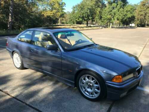 BMW 328iS