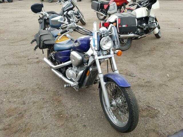 Honda VT600CD (SHADOW VLX DELUXE)