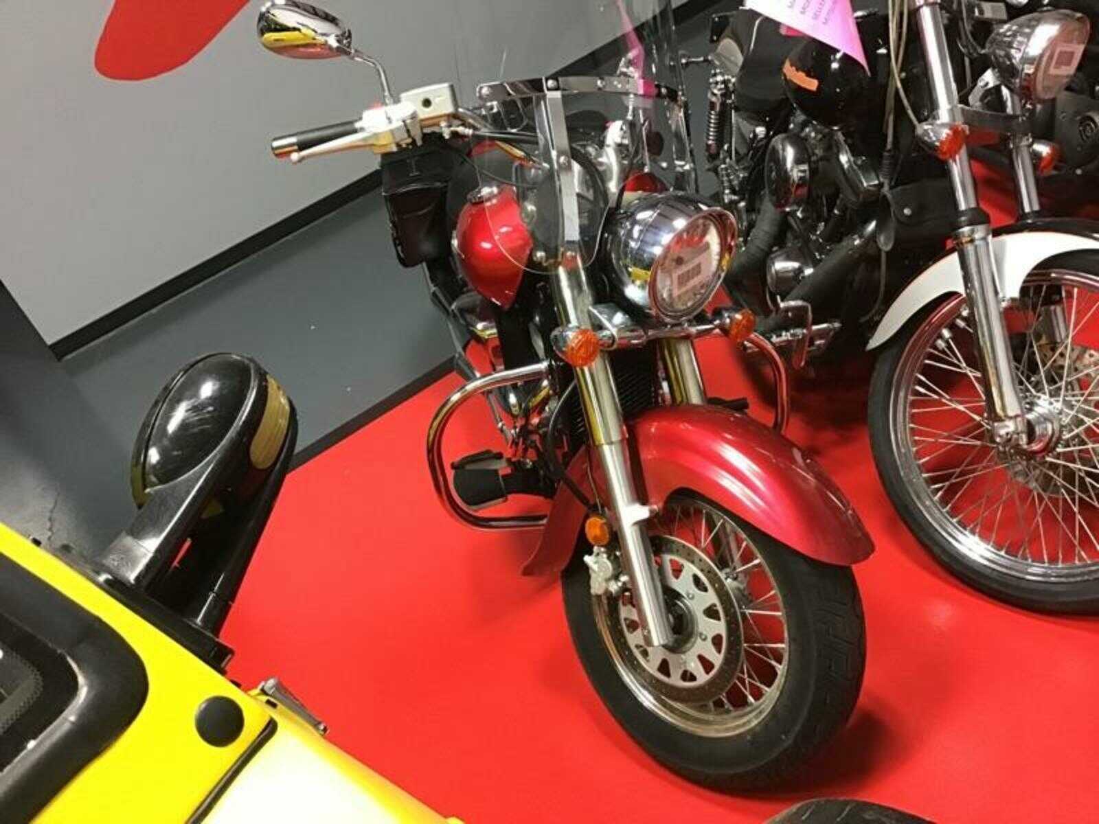 Suzuki VL800L/VL800TL