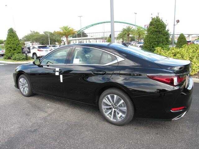2020 Lexus ES