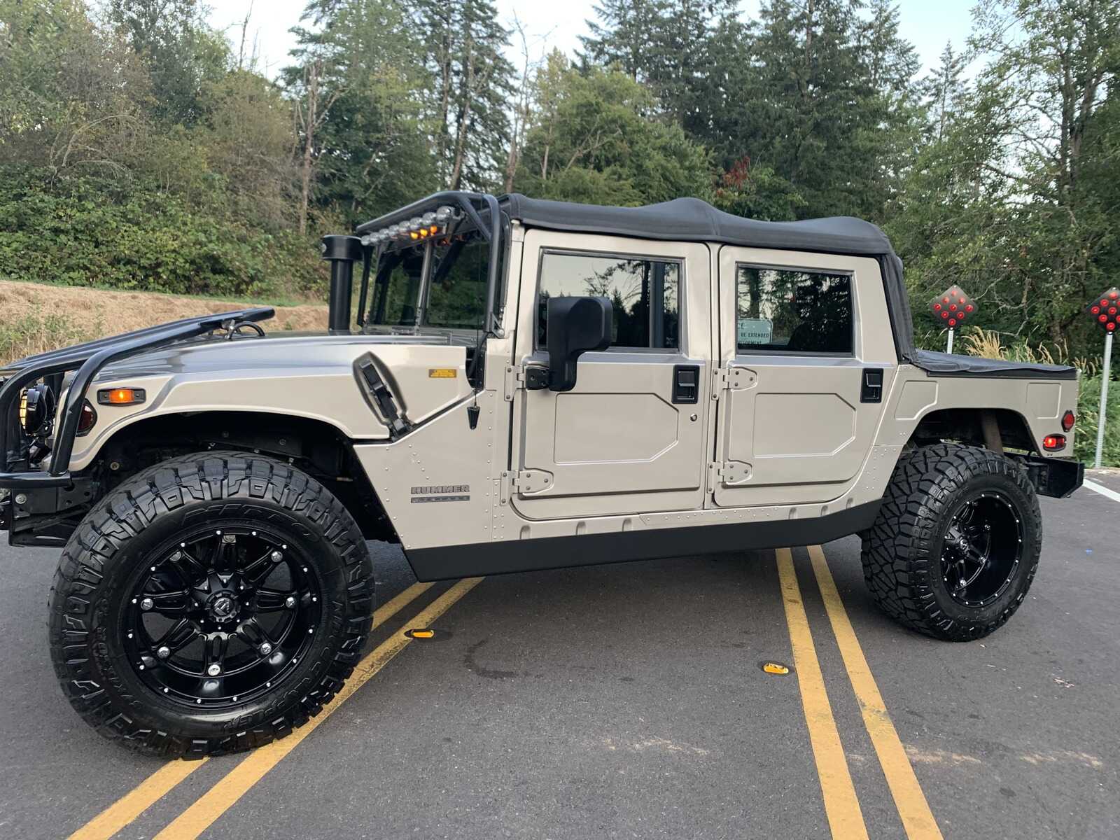 HUMMER