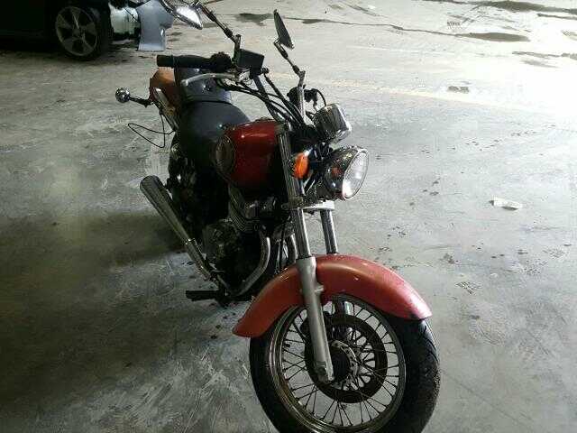 Suzuki GZ250