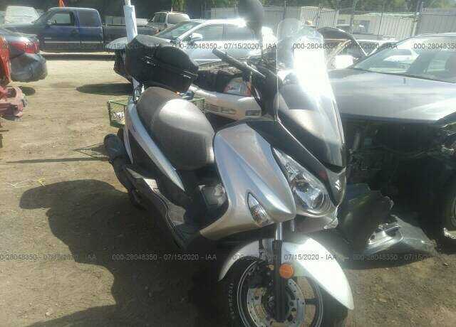 Suzuki UH200L