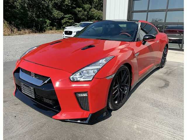 Nissan GT-R