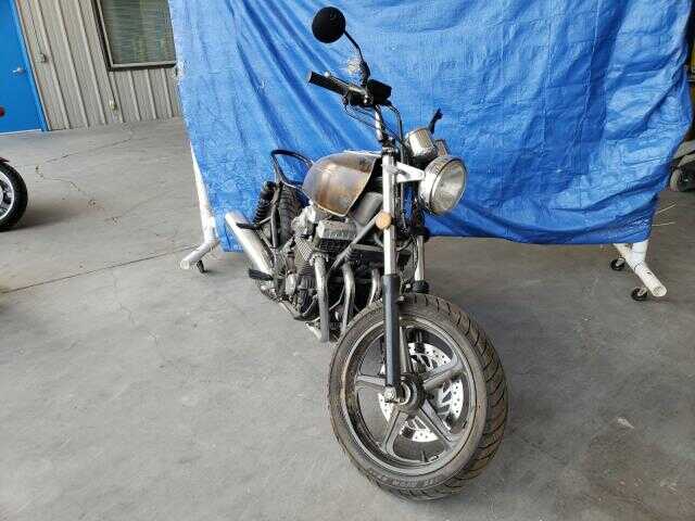 Honda CB750 (Nighthawk 750)