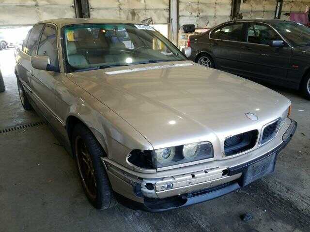 BMW 740i