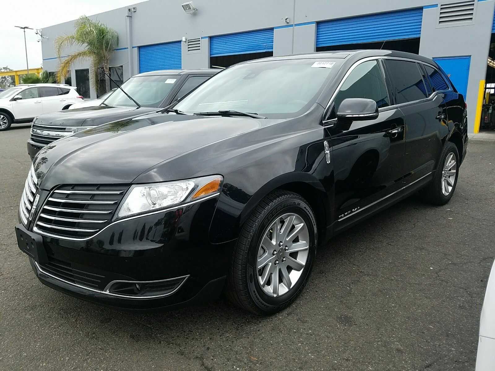 Lincoln MKT