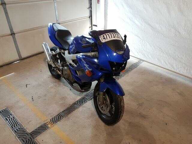 Honda VTR1000F (SUPERHAWK)