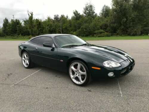 Jaguar XKR