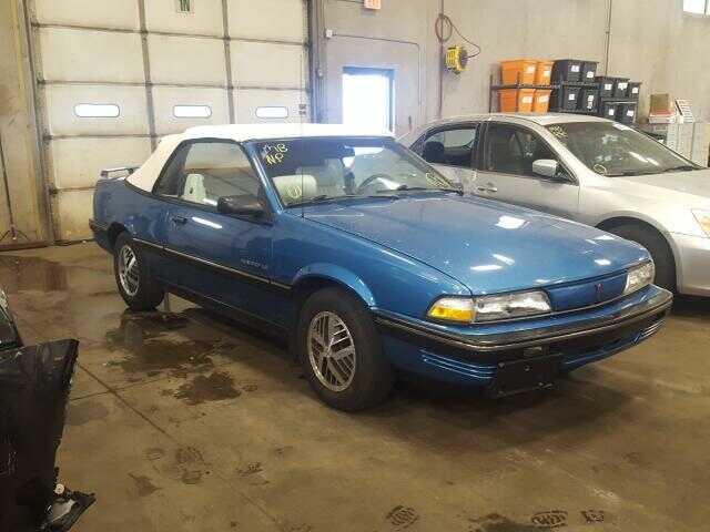 Pontiac Sunbird