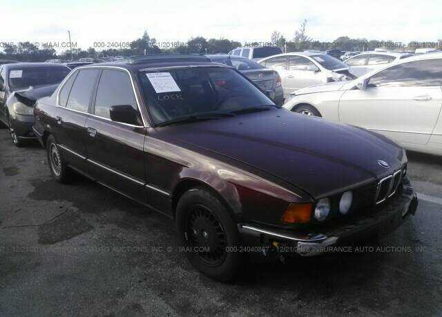 BMW 735i