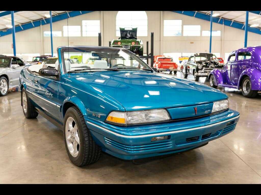 Pontiac Sunbird