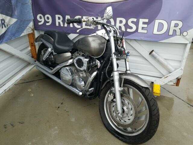 Honda VTX1300C (VTX)