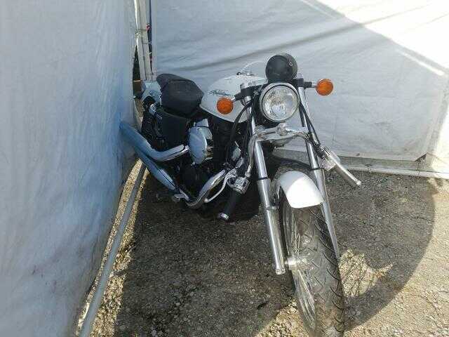 Honda VT750 (Shadow)