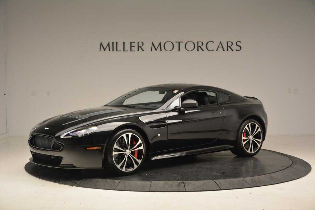 Aston Martin V12 Vantage
