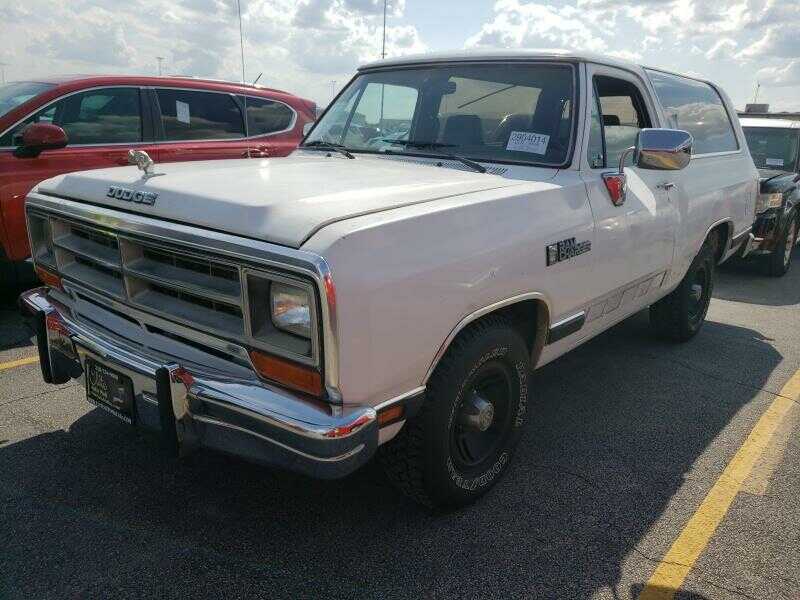 Dodge Ramcharger