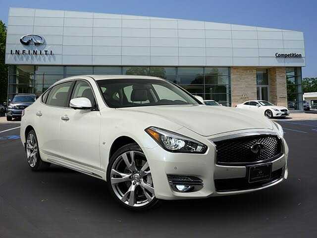 Infiniti Q70L