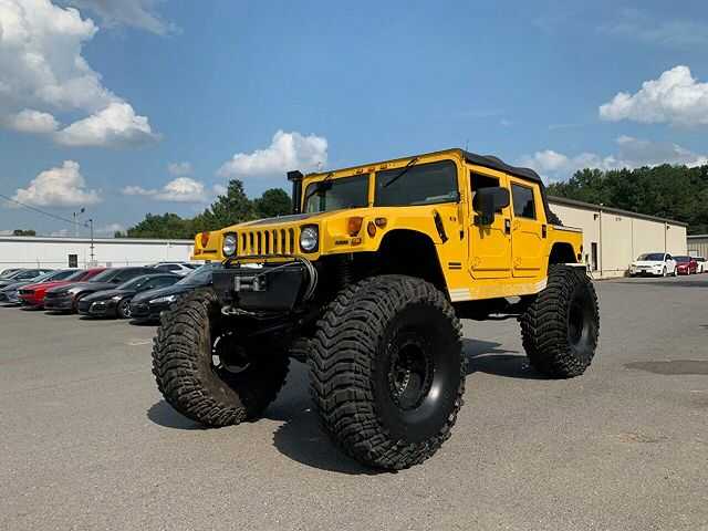 HUMMER H1
