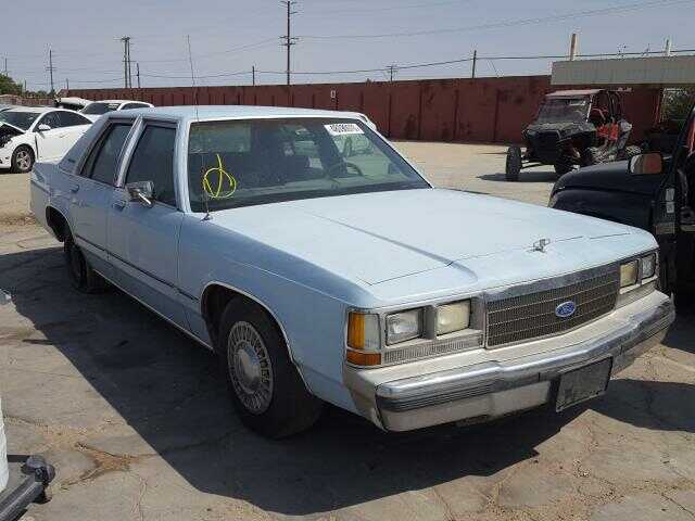 Ford Crown Victoria