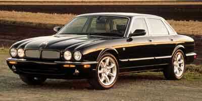 Jaguar XJR