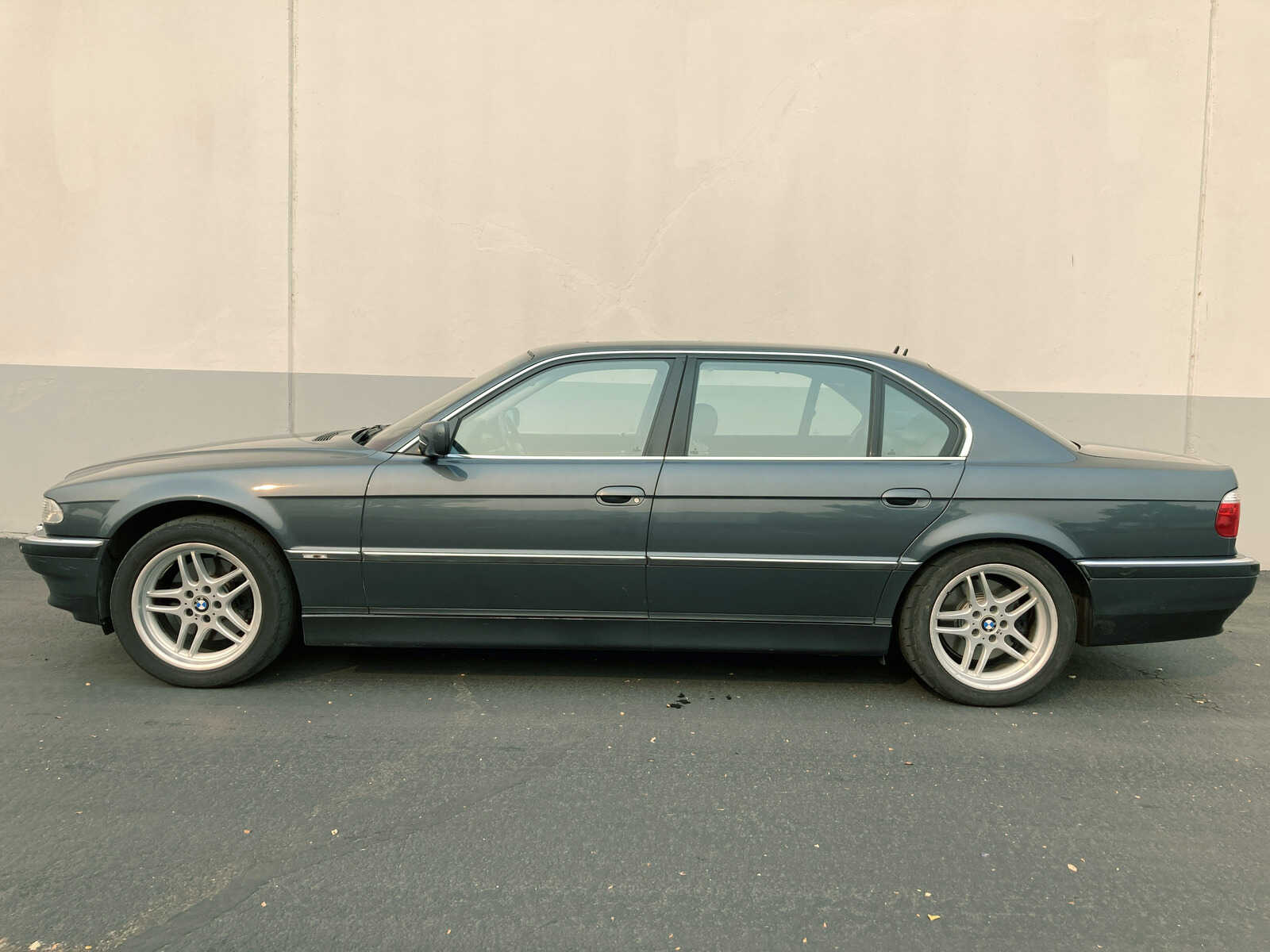 BMW 750Li