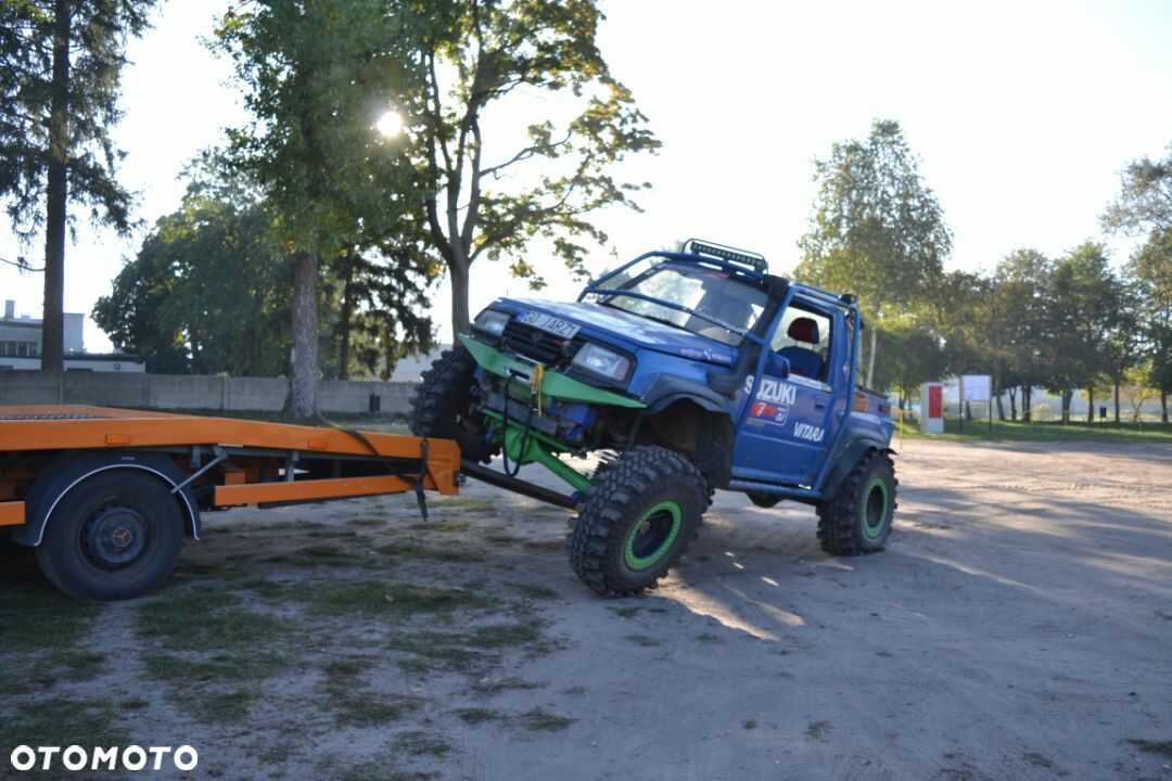 Suzuki Sidekick
