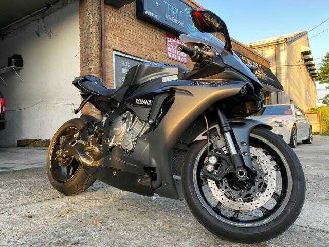 YAMAHA
