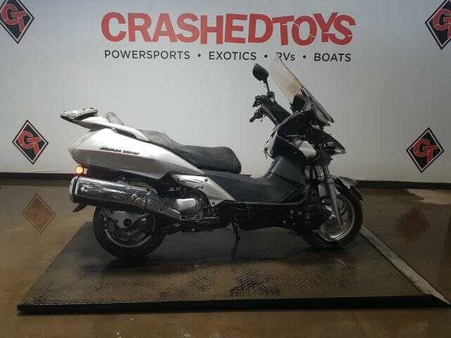 Honda FSC600 (Silver Wing)