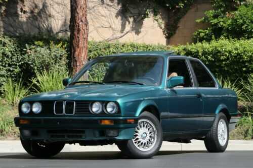 BMW 325iS