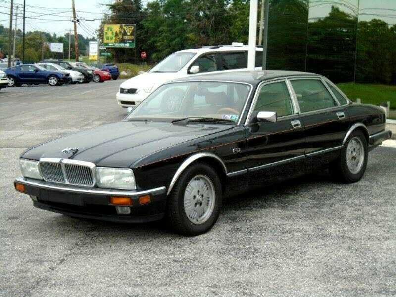 Jaguar XJ6