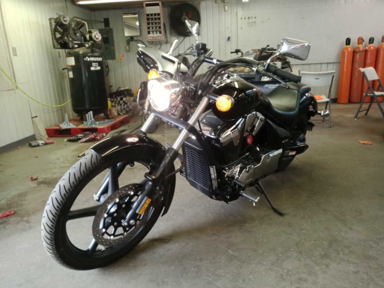 Honda VT1300 (Sabre)