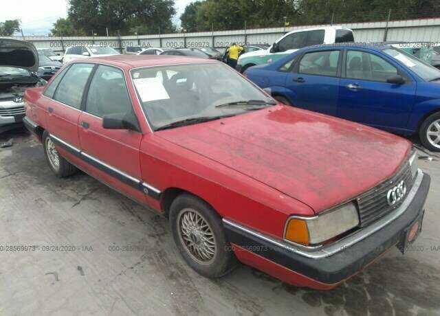 Audi 200