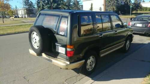 Isuzu Trooper