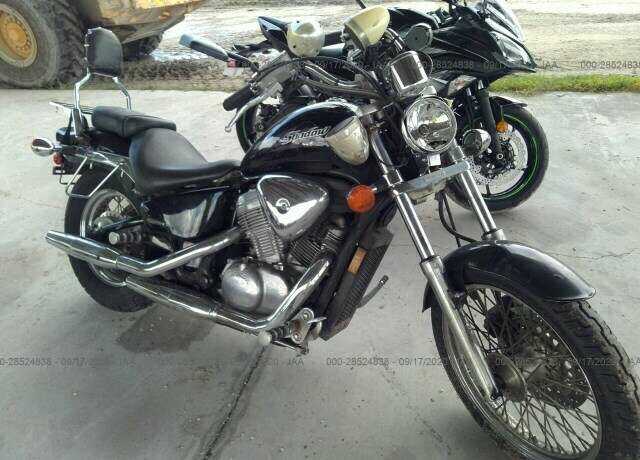 Honda VT600C (SHADOW VLX)